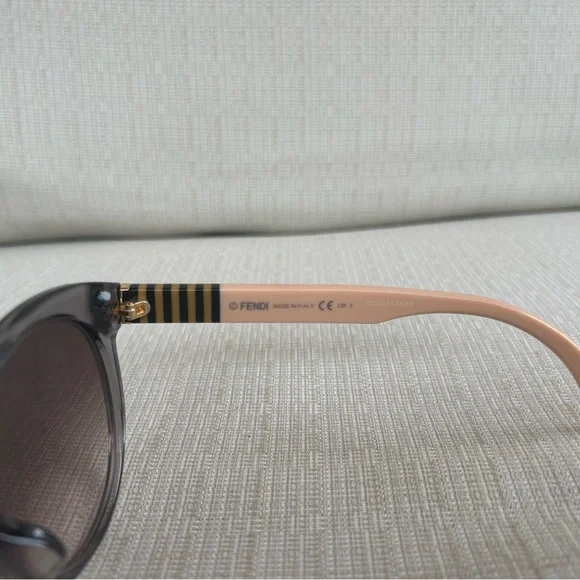 NWOT Fendi Oversized Crystal Grey Sunglasses